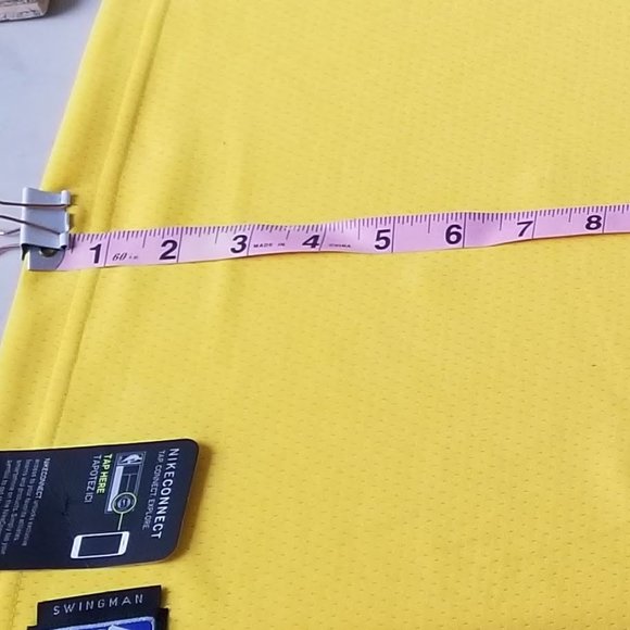 Kobe Bryant Lakers #24 Jersey - Picture 5 of 6